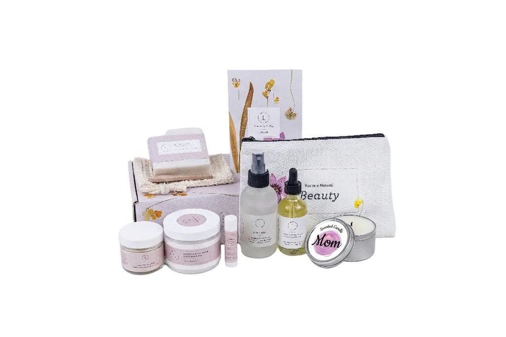 A Mother’s Day Ultimate Relaxation Spa Gift Box – All-Natural Lavender Retreat with Personalized Lid