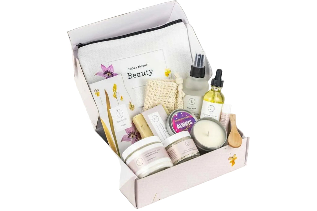 A Mother’s Day Ultimate Relaxation Spa Gift Box – All-Natural Lavender Retreat with Personalized Lid